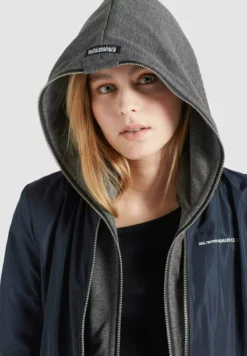 Coupon 🔔 Khujo LARIFA - Bomberjacke - Dunkelblau, Damen 😉 -Khujo Exquisiter Laden a8b48fe9a3154f3089fff2877ff597ac