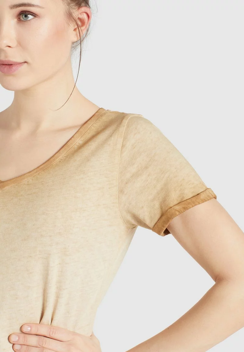 Budget ✔️ Khujo BARU - T-Shirt Basic - Sand, Damen 🎁 4 Budget ✔️ Khujo BARU - T-Shirt Basic - Sand, Damen 🎁 – Bild 4