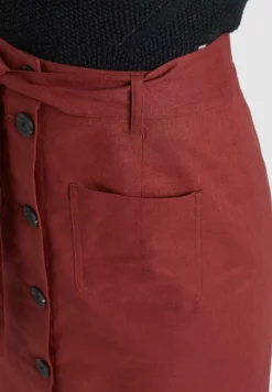 Angebote 🛒 Khujo VARSHA - A-Linien-Rock - Rotbraun, Damen 👍 -Khujo Exquisiter Laden bb1f587071d6477dbe915a2f9f3374b6