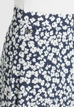 Schlussverkauf ๐ Khujo UNDINE - A-Linien-Rock - Dunkelblau-weiß Geblümt, Damen ๐ 18 Schlussverkauf ๐ Khujo UNDINE - A-Linien-Rock - Dunkelblau-weiß Geblümt, Damen ๐ -Khujo Exquisiter Laden c591c2f35a3641fda55c42c5544a3488